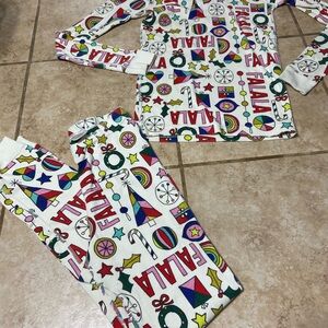 EUC Hanna Andersson Kids Pajama Set with Festive Print 100% Organic Cotton